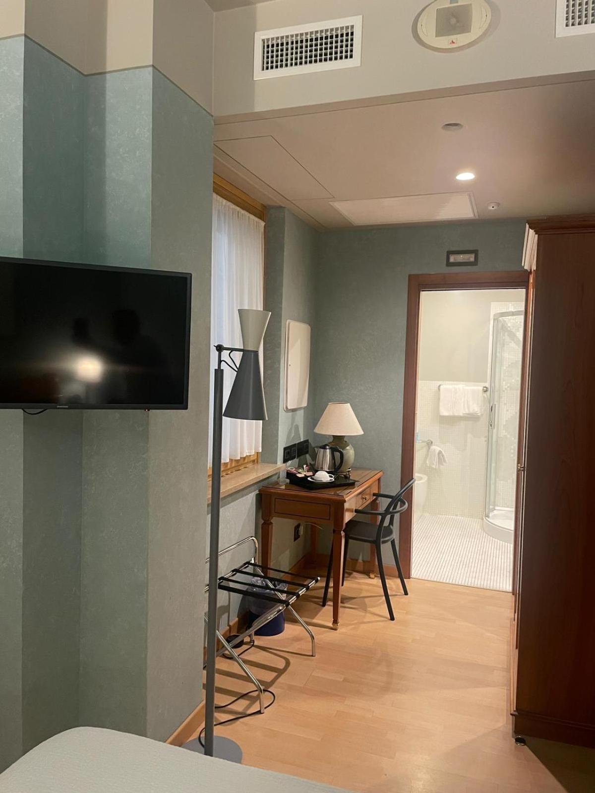 Hotel Firenze Verona Esterno foto