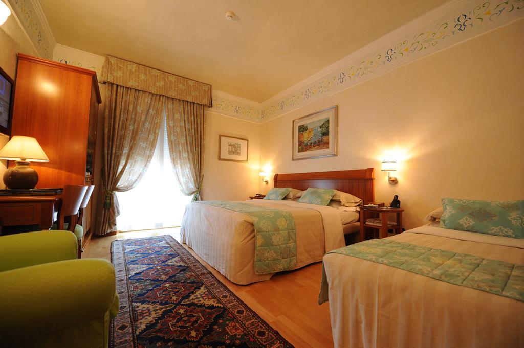 Hotel Firenze Verona Esterno foto